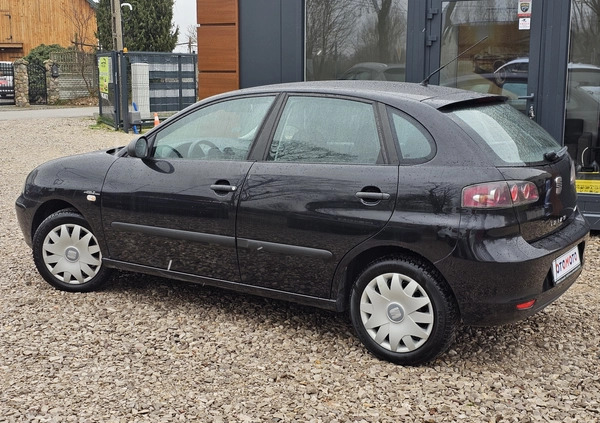 Seat Ibiza cena 10500 przebieg: 220000, rok produkcji 2007 z Żyrardów małe 67